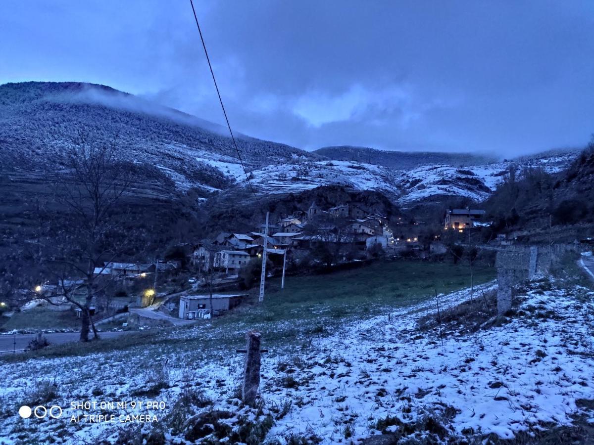 La Pauleta I Villa Bescaran Exteriör bild